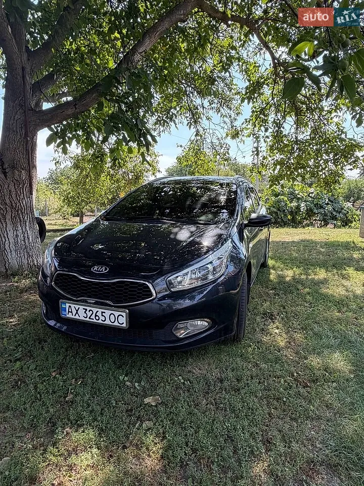 2014 Kia Cee'd - фото 1