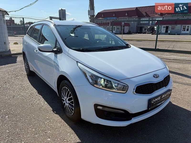 Универсал Kia Ceed 2015 в Киеве