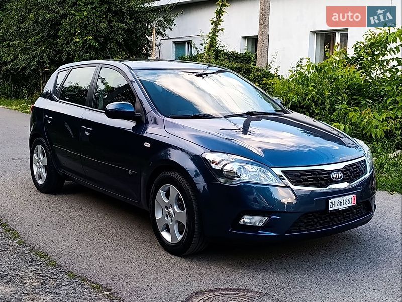 Хэтчбек Kia Ceed 2010 в Луцке Хэтчбек Kia Ceed 2010 в Луцке