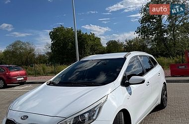 Kia Ceed  2014