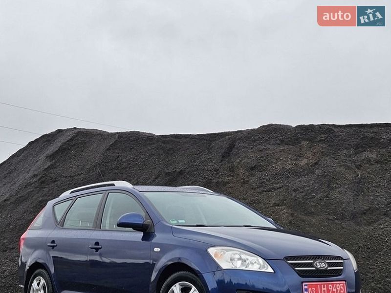 Универсал Kia Ceed 2007 в Ровно