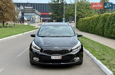 Kia Ceed  2015