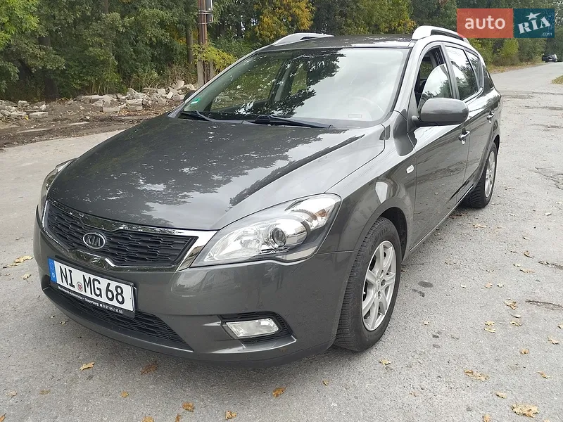 Kia Ceed 2011