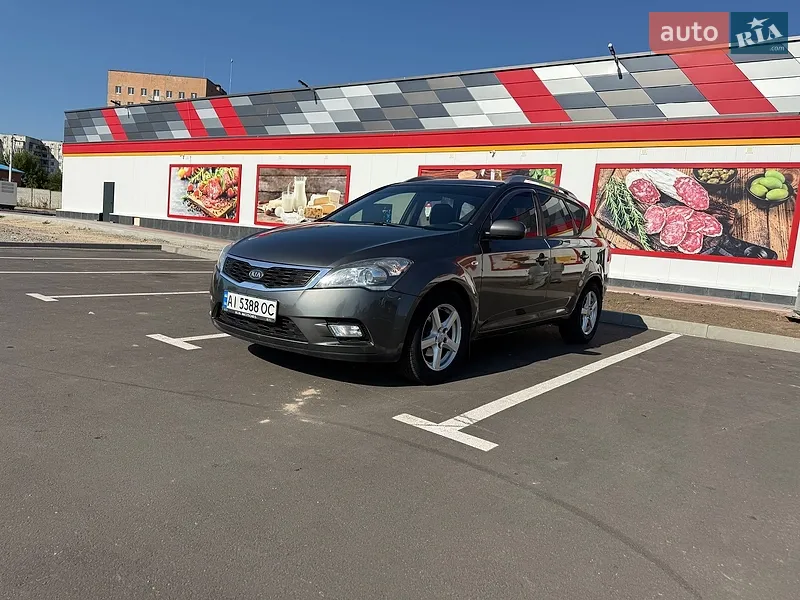 Kia Ceed 2011