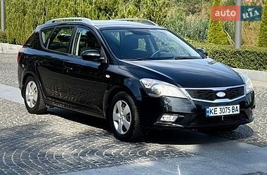 Универсал Kia Ceed 2009 в Днепре