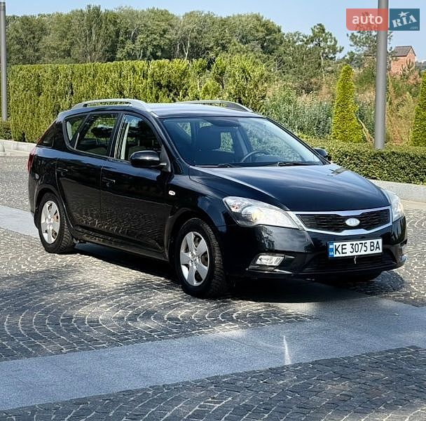 Универсал Kia Ceed 2009 в Днепре