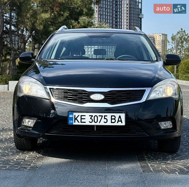 Универсал Kia Ceed 2009 в Днепре