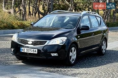 Универсал Kia Ceed 2009 в Днепре