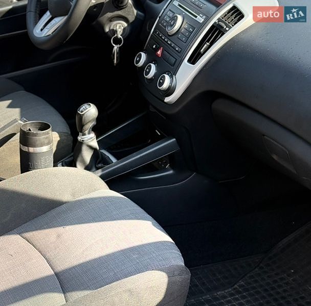 Универсал Kia Ceed 2009 в Днепре
