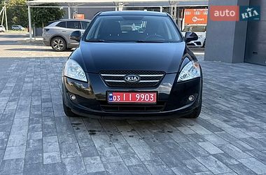 Хетчбек Kia Ceed 2009 в Луцьку