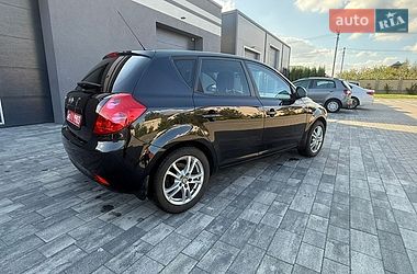 Хетчбек Kia Ceed 2009 в Луцьку