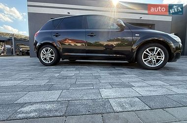Хетчбек Kia Ceed 2009 в Луцьку