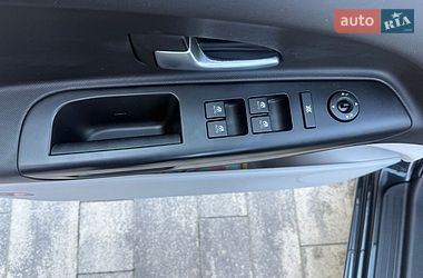 Хетчбек Kia Ceed 2009 в Луцьку