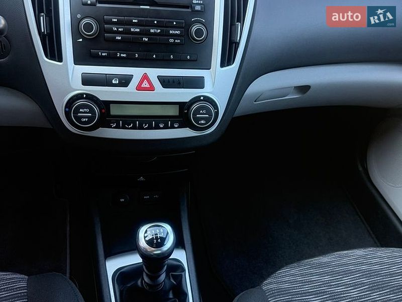 Хетчбек Kia Ceed 2009 в Луцьку