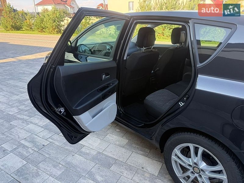 Хетчбек Kia Ceed 2009 в Луцьку