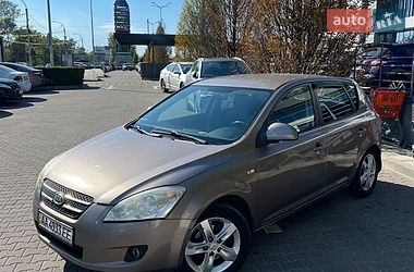 Хэтчбек Kia Ceed 2007 в Киеве фото Хэтчбек Kia Ceed 2007 в Киеве