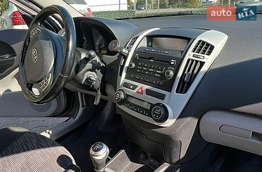 Хэтчбек Kia Ceed 2007 в Киеве фото 7 Хэтчбек Kia Ceed 2007 в Киеве