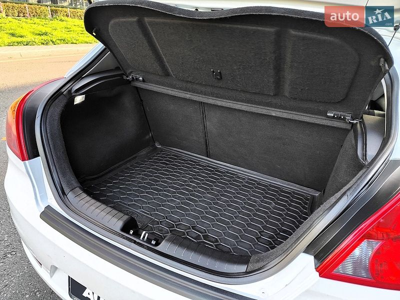 Хэтчбек Kia Ceed 2009 в Киеве
