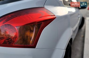 Хэтчбек Kia Ceed 2009 в Киеве