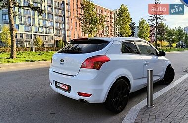 Хэтчбек Kia Ceed 2009 в Киеве