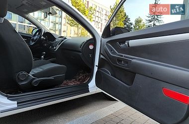 Хэтчбек Kia Ceed 2009 в Киеве