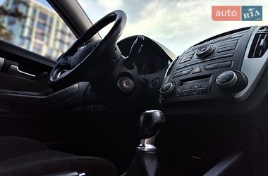 Хэтчбек Kia Ceed 2009 в Киеве