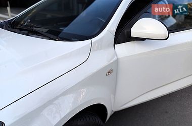 Хэтчбек Kia Ceed 2009 в Киеве