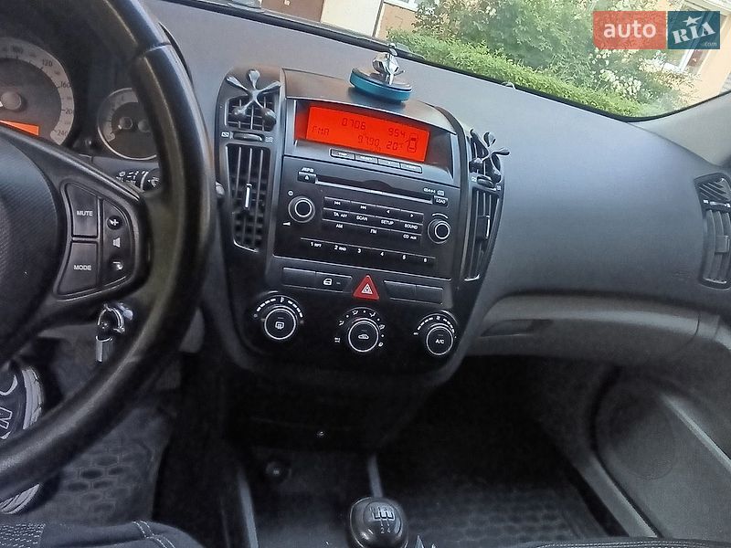Универсал Kia Ceed 2008 в Ужгороде фото 12 Универсал Kia Ceed 2008 в Ужгороде