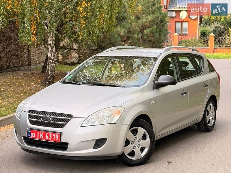 Универсал Kia Ceed 2008 в Луцке