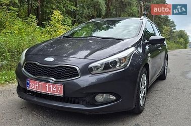 Хэтчбек Kia Ceed 2012 в Радивилове