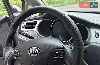 Хэтчбек Kia Ceed 2012 в Радивилове