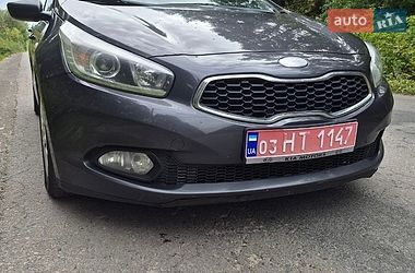Хэтчбек Kia Ceed 2012 в Радивилове