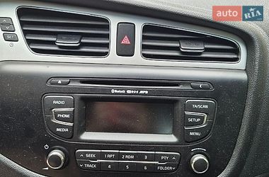 Хэтчбек Kia Ceed 2012 в Радивилове