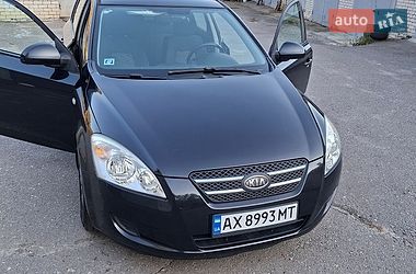 Хэтчбек Kia Ceed 2007 в Харькове