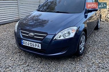 Универсал Kia Ceed 2008 в Богодухове