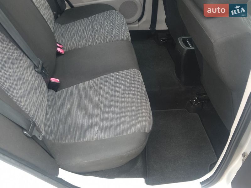 Хэтчбек Kia Ceed 2007 в Броварах фото 12 Хэтчбек Kia Ceed 2007 в Броварах