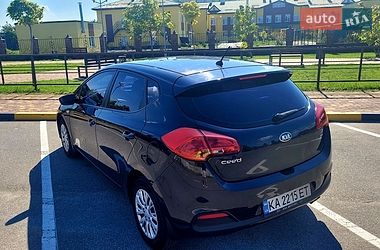 Хэтчбек Kia Ceed 2014 в Киеве