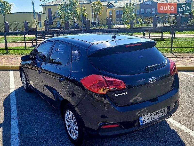 Хэтчбек Kia Ceed 2014 в Киеве