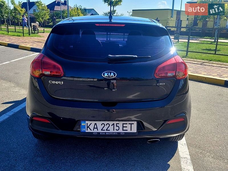 Хэтчбек Kia Ceed 2014 в Киеве
