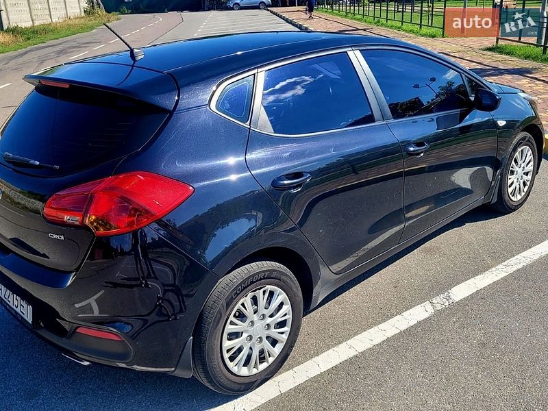 Хэтчбек Kia Ceed 2014 в Киеве