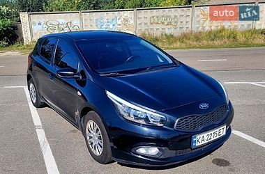 Хэтчбек Kia Ceed 2014 в Киеве