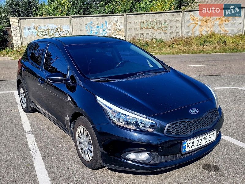 Хэтчбек Kia Ceed 2014 в Киеве
