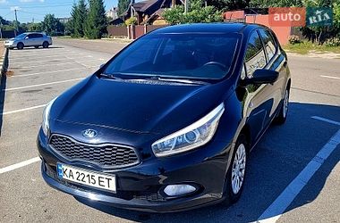 Хэтчбек Kia Ceed 2014 в Киеве