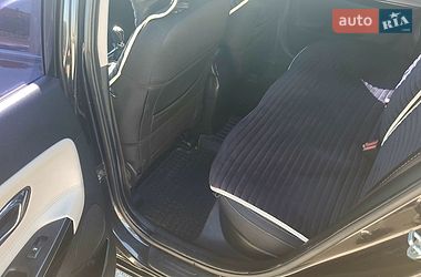 Хэтчбек Kia Ceed 2014 в Киеве
