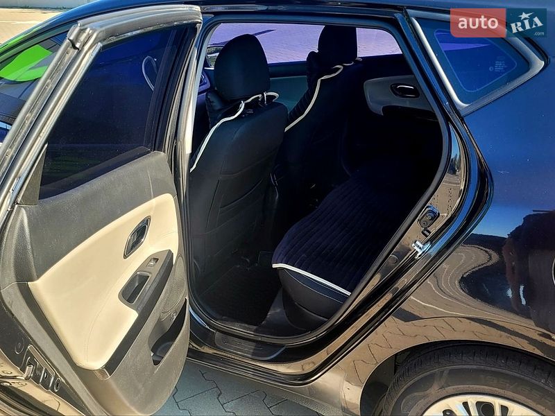 Хэтчбек Kia Ceed 2014 в Киеве