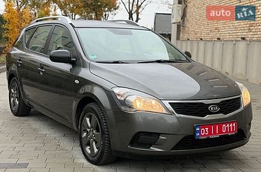 Kia Ceed  2010