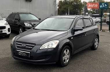Kia Ceed  2008