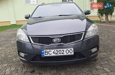 Kia Ceed  2010