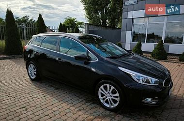 Kia Ceed  2014