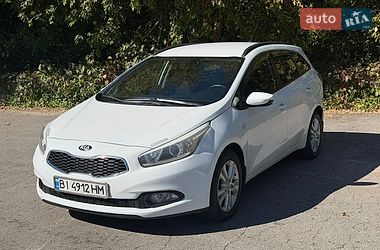 Kia Ceed  2013